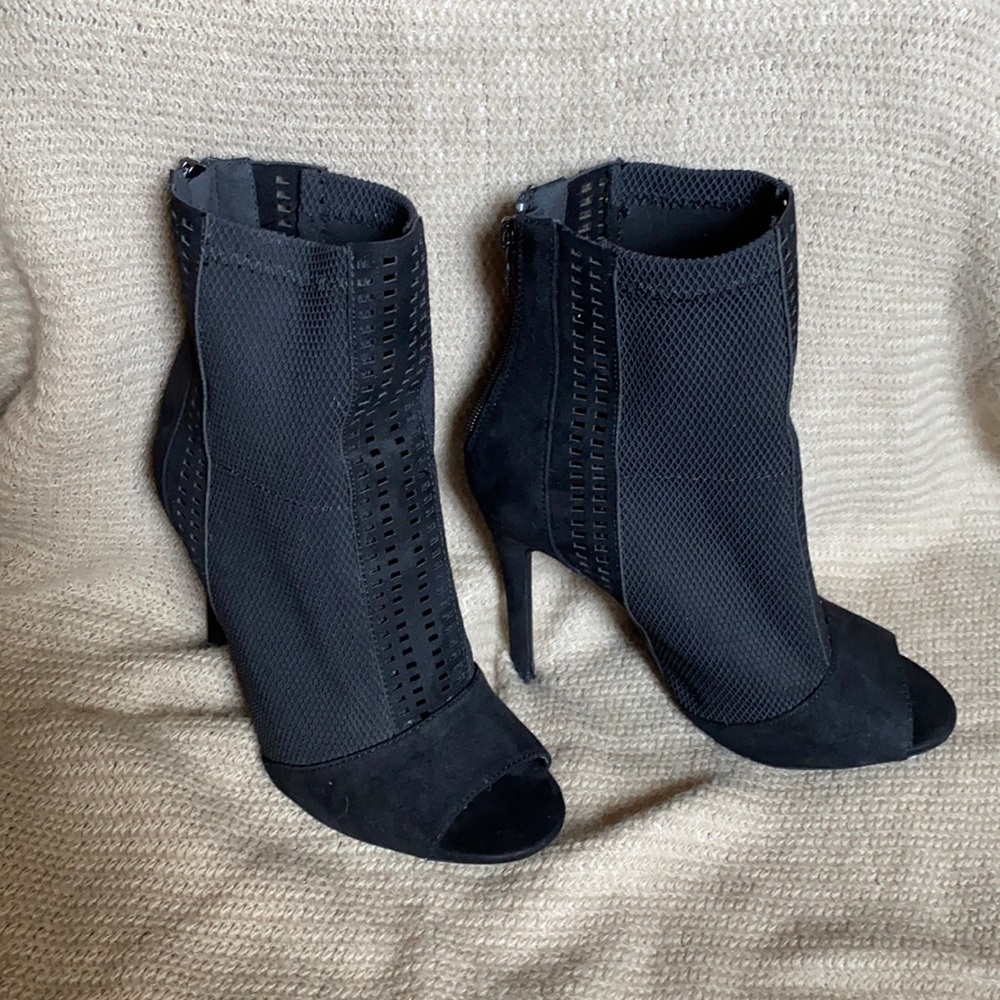 Black heels